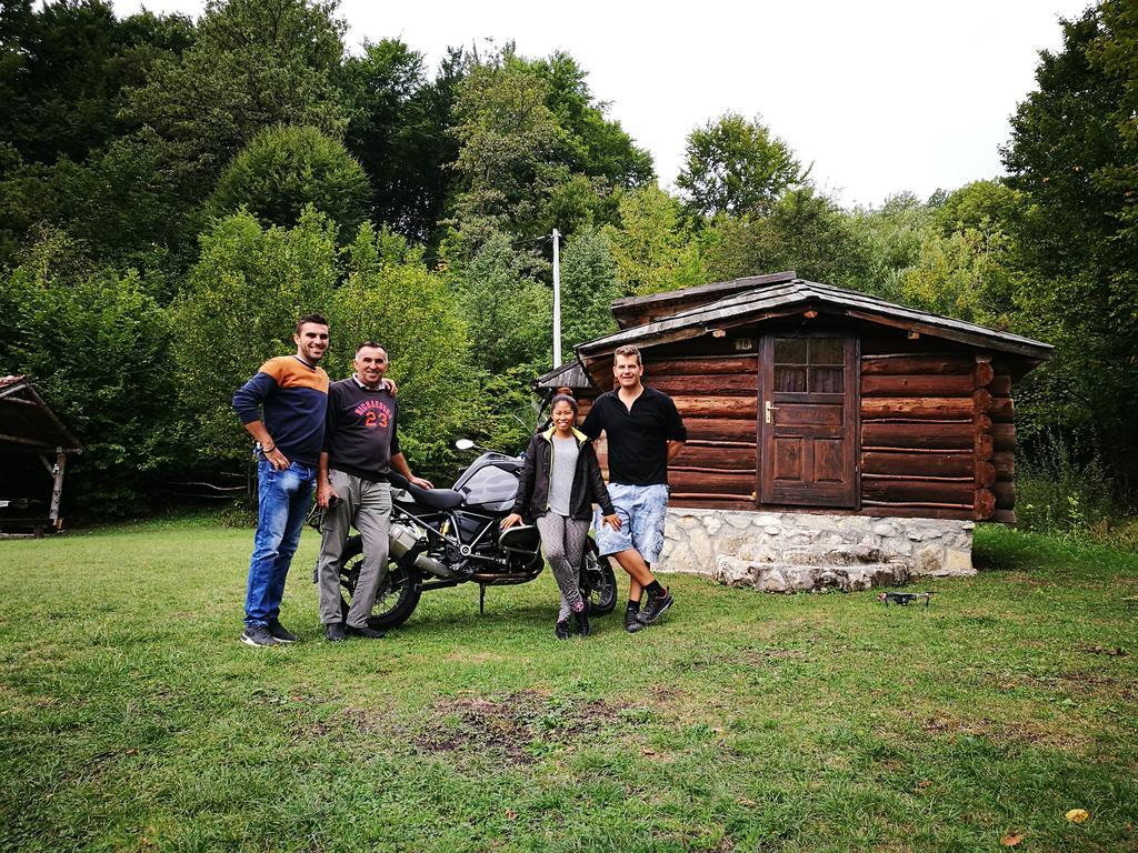 Отель Etno Kuce Miljevic Sipovo Экстерьер фото